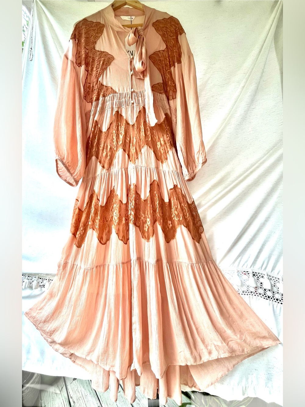 Zara Maxi Lace Dress Crinkle Long Rouched Sleeves High Tie Bow Collar V-Neck Med - Picture 10 of 16